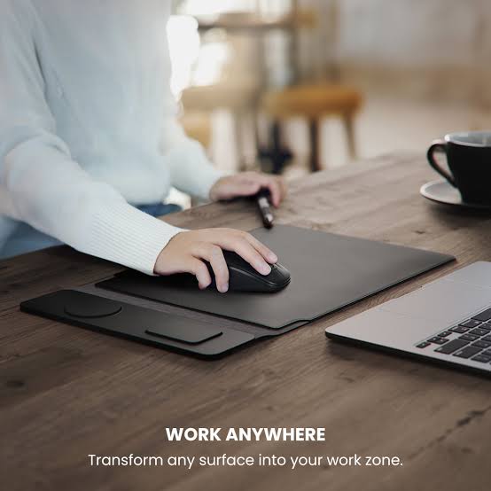 4-in-1 Wireless Charging Laptop Sleeve – Portable Lap Desk & Organizer