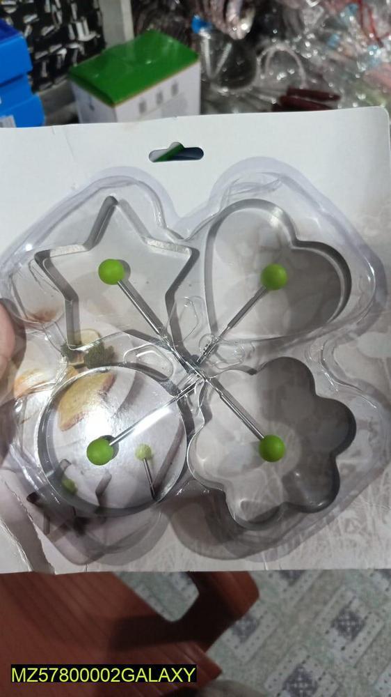 4-in-1 Stainless Steel Egg & Pancake Shaper Moulds – Heart, Star, Flower & Round