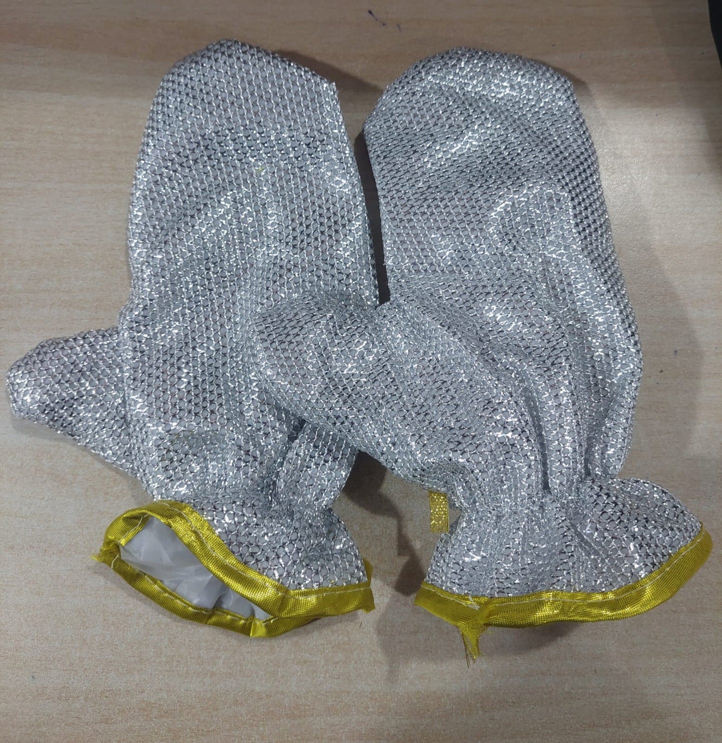 Steel Wire Dishwashing Gloves – Non-Scratch Multipurpose Cleaning Gloves